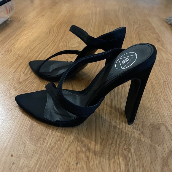 Strap sandals - Picture 4 of 4